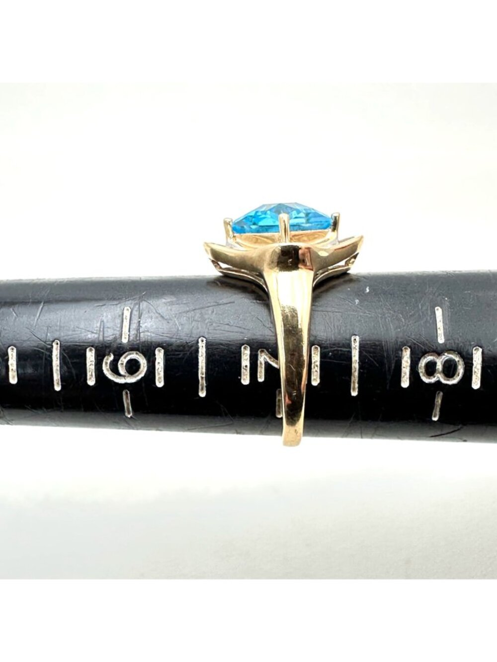 Womens Ring 10K Gold Blue Topaz Diamond 4.2 Grams Size 7.25 Estate Jewelry - Picture 4 of 7